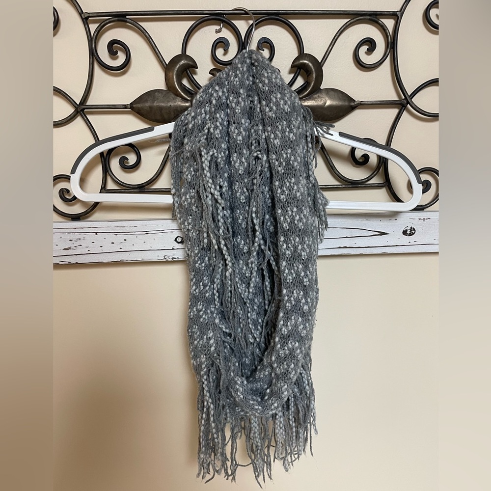 Five Below Gray and White Infinity Scarf with Fringe